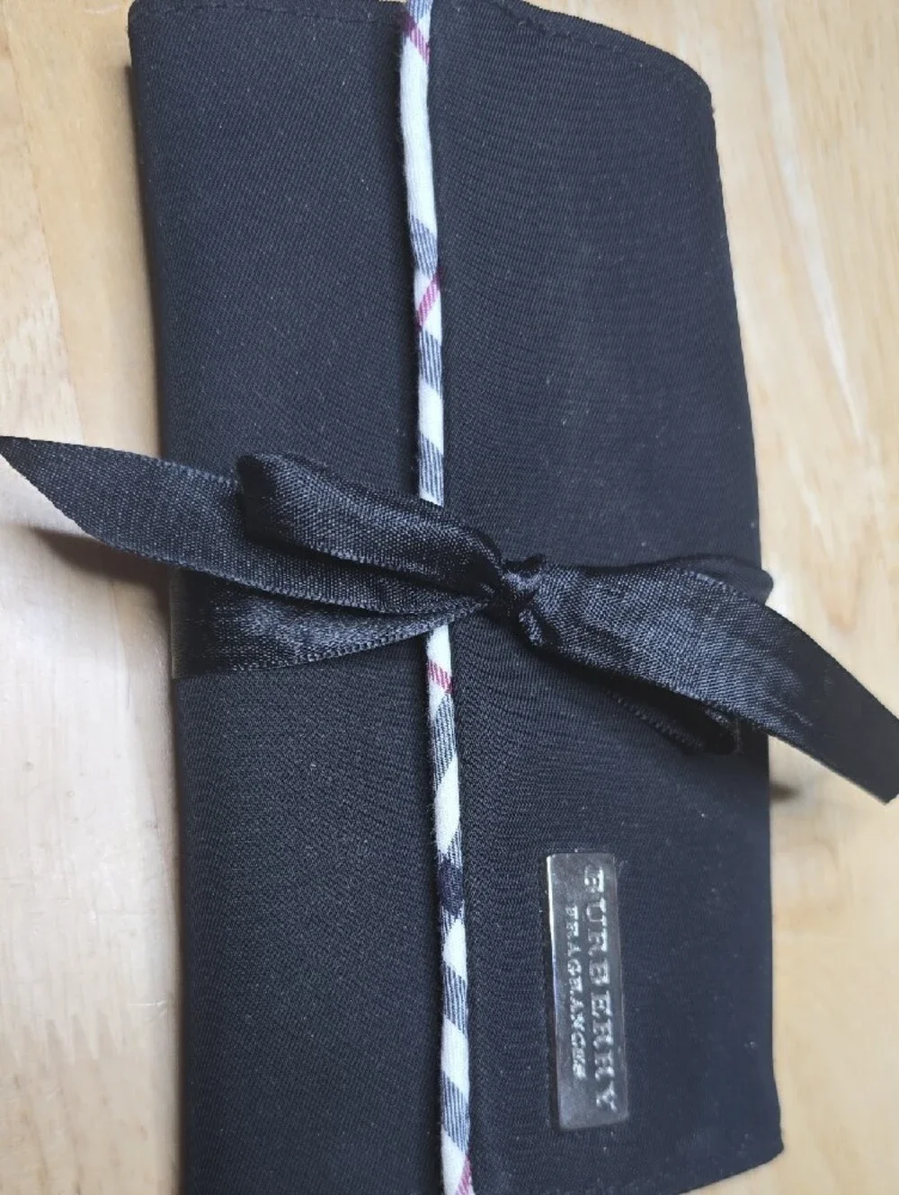 Burberry Fragrances Travel Makeup Brush Set